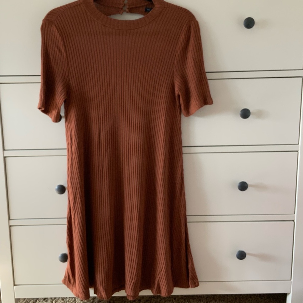American Eagle dress w/ open back, size small